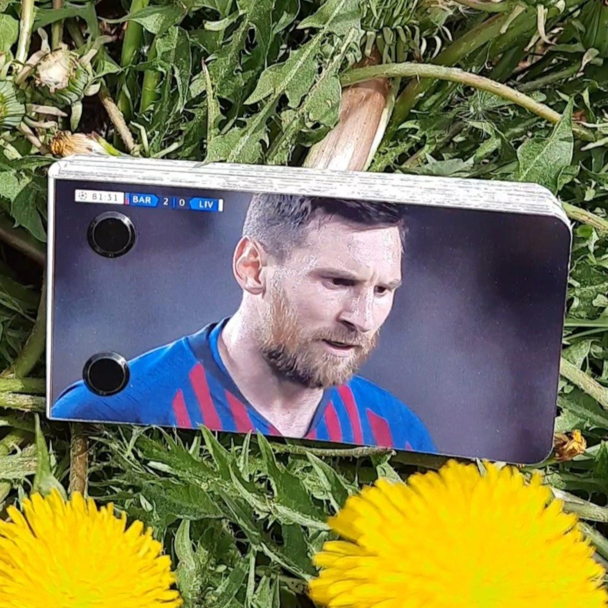 Lionel Messi Flipbook - Iconic Free Kick vs Liverpool - Champions League Masterpiece - Perfect Gift for Messi Fans