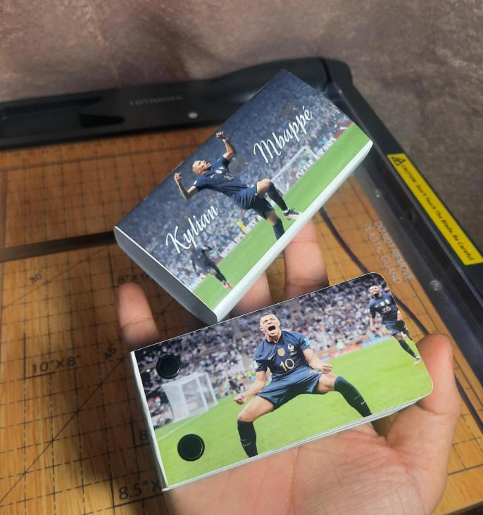 The Iconic Custom Flipbook – A Personalized Animated Keepsake | BookFlipp